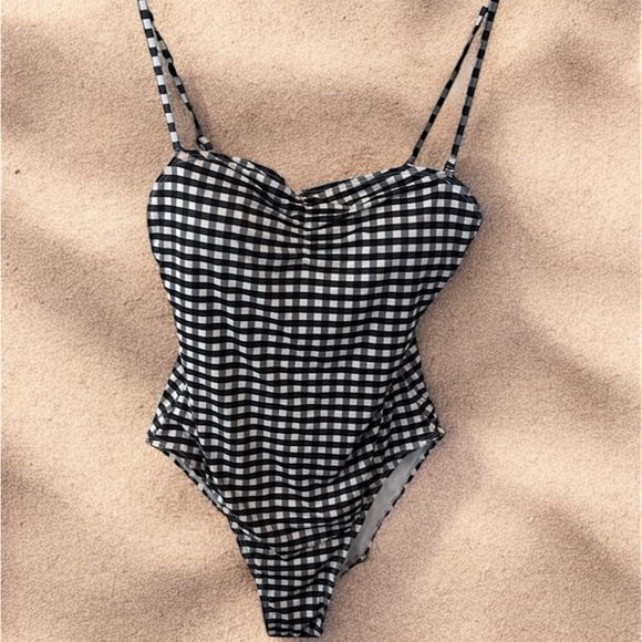 ARDENE💫Women’s White/Black Checkered One Piece Swimsuit - Picture 1 of 11